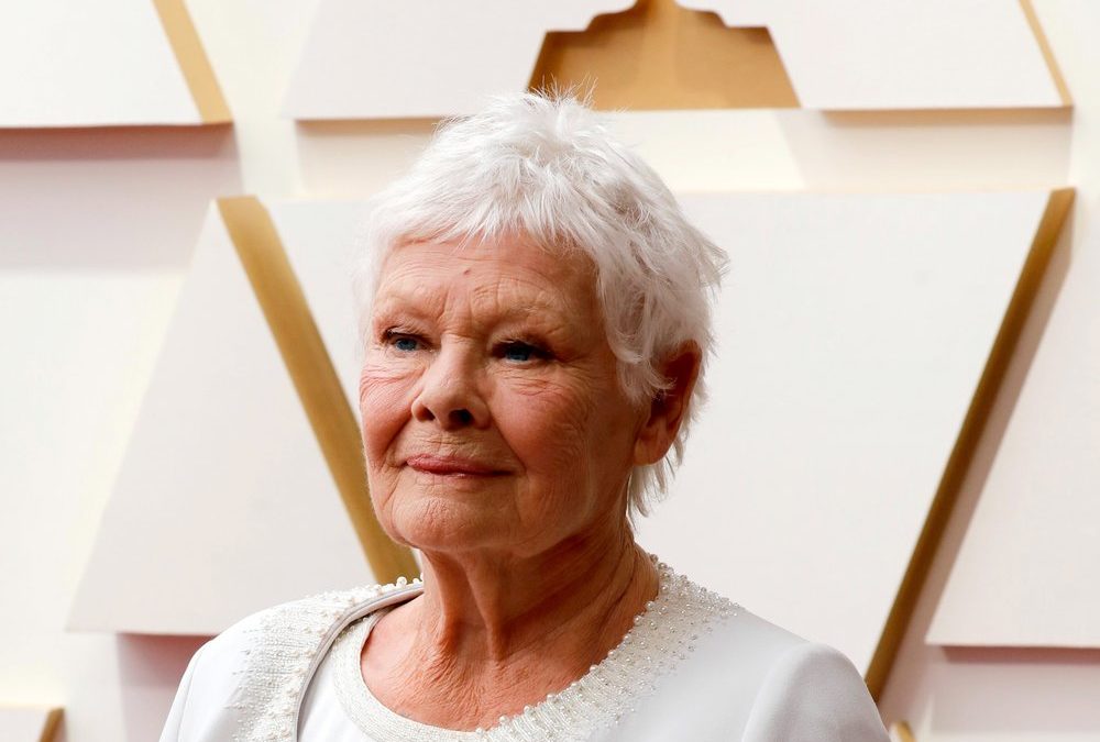 Trauer um Maggie Smith: Judi Dench bricht auf der Bühne in Tränen aus