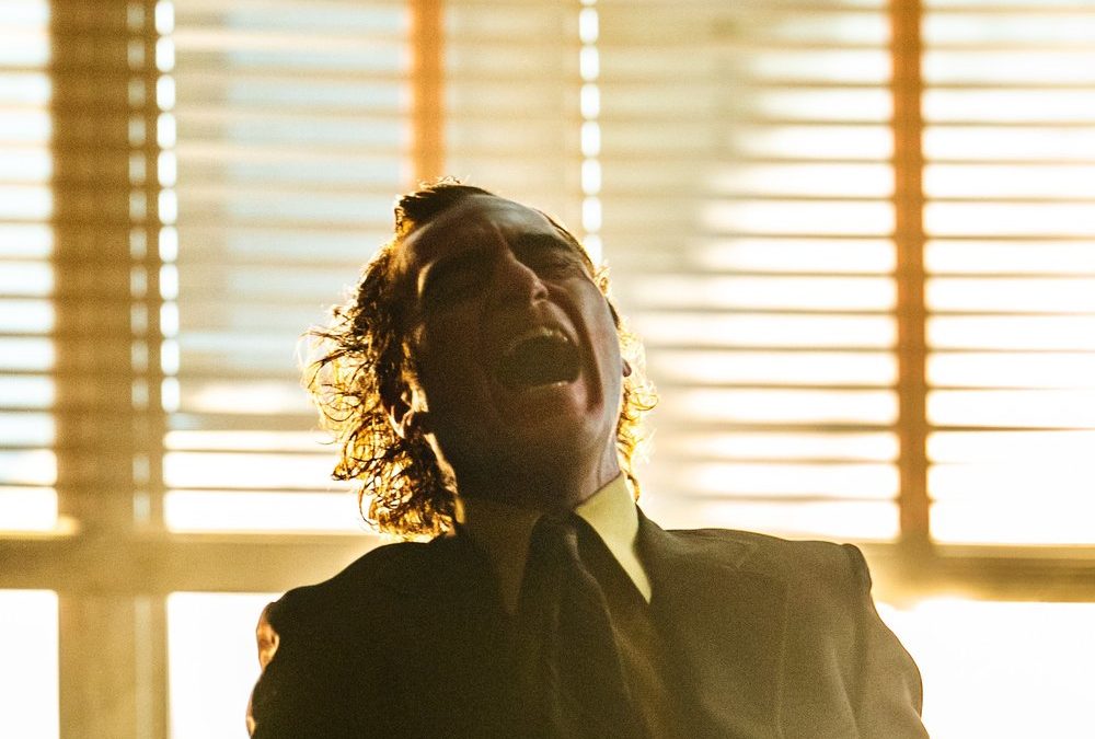 „Folie à Deux“: Joaquin Phoenix‘ „Joker“ vermasselt Kinostart