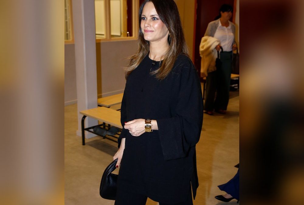 Schwangere Prinzessin Sofia eröffnet Grundschule