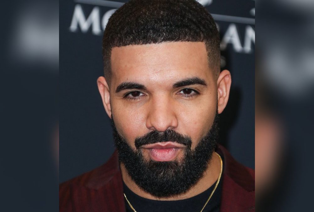 Drake schmeißt „SpongeBob“-Geburtstagsparty für seinen Sohn Adonis