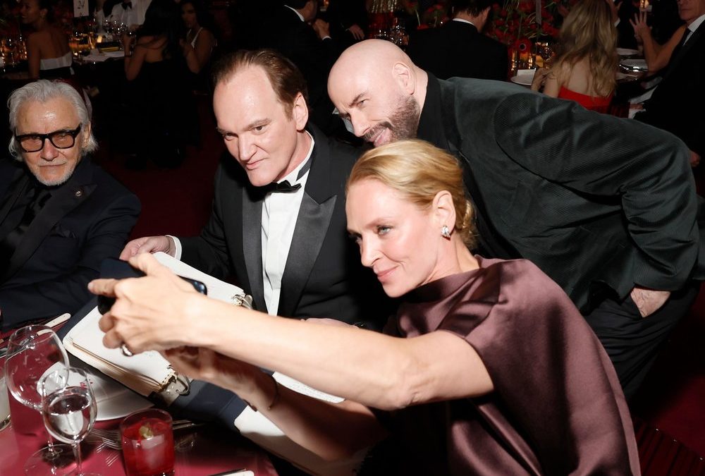 30 Jahre „Pulp Fiction“: Kultfilm-Stars schießen Reunion-Selfie