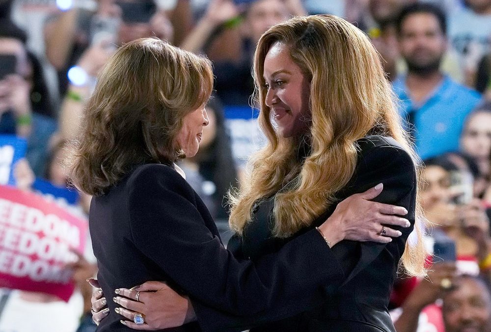 In Houston: Beyoncé tritt mit Kamala Harris auf