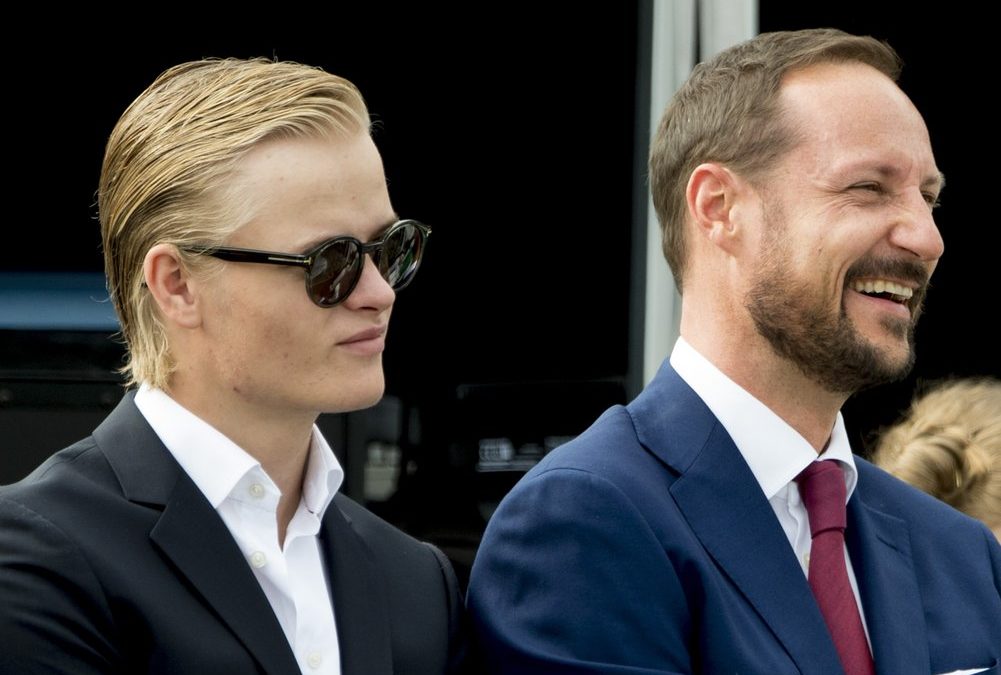 Prinz Haakon soll Stiefsohn Marius in Londoner Klinik gebracht haben