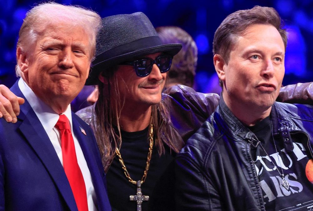 Donald Trump besucht mit Elon Musk und Kid Rock UFC-Event