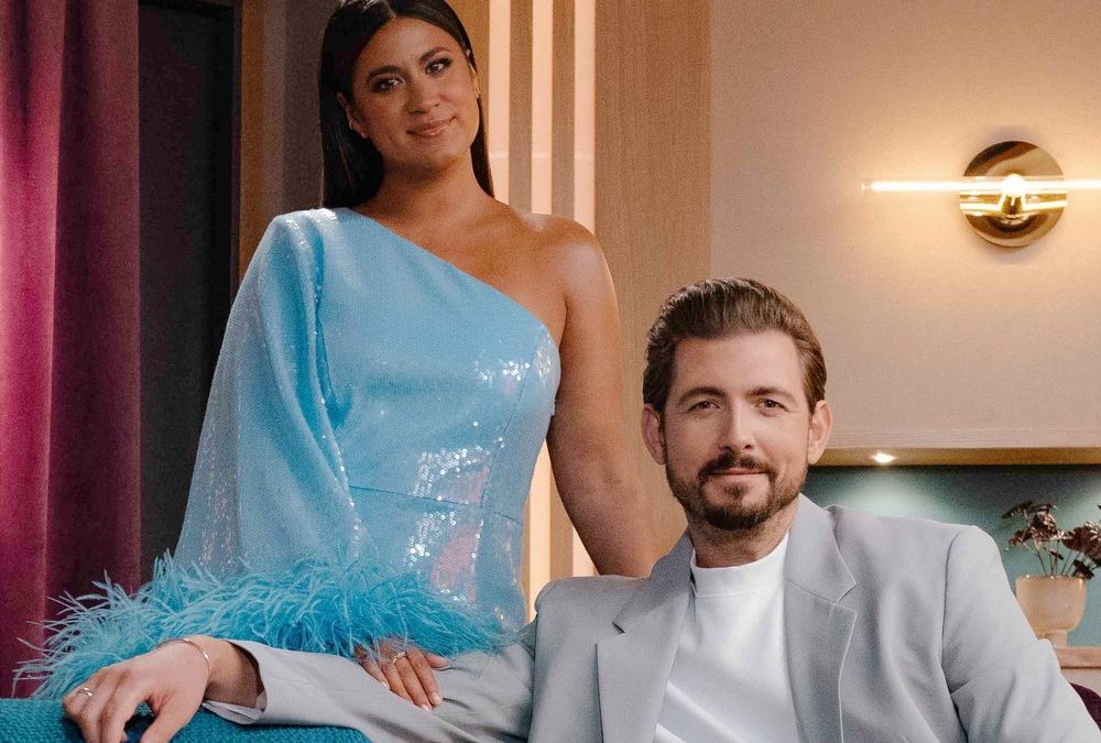 „Love is Blind: Germany“: Steffi Brungs und ihr Mann Chris moderieren