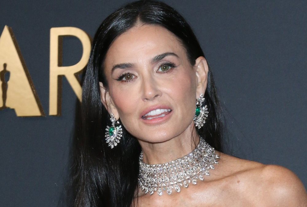 Demi Moore stellt Theorie auf: Single wegen ihrer neun Hunde?