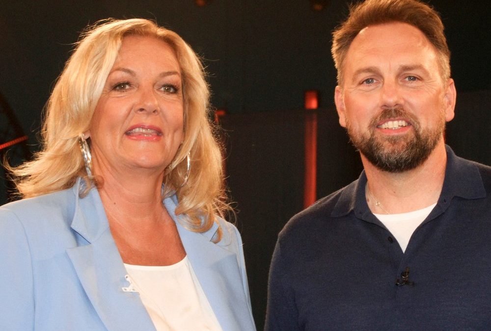 Bettina Tietjen moderiert „NDR Talk Show“ künftig mit Steven Gätjen