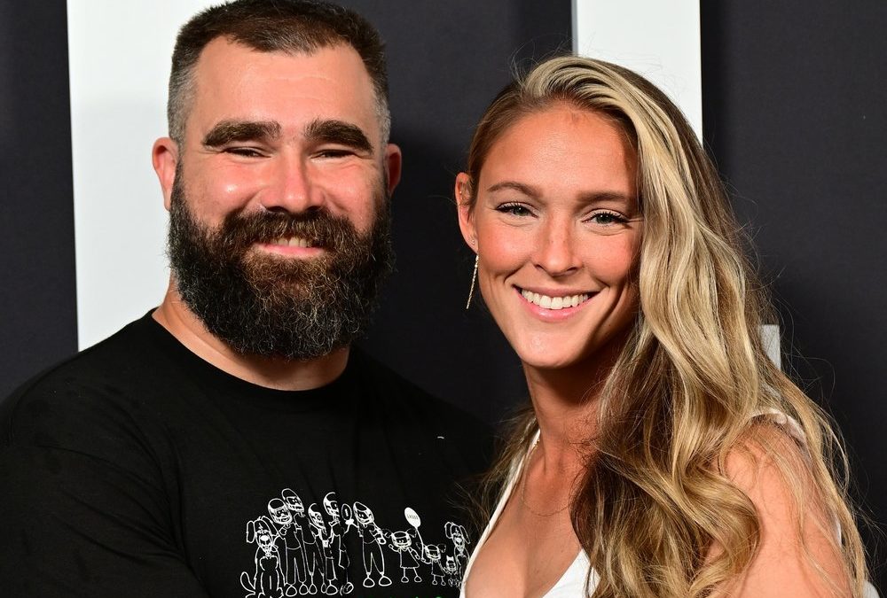 NFL-Star Jason Kelce wird zum vierten Mal Vater