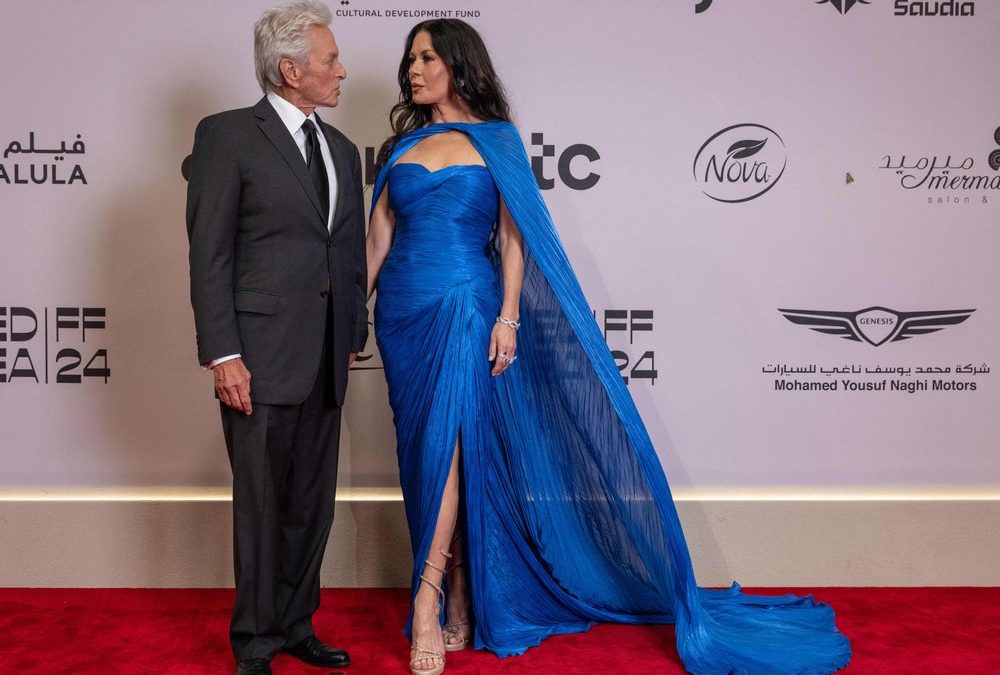 Mit Michael Douglas: Glamouröser Auftritt von Catherine Zeta-Jones