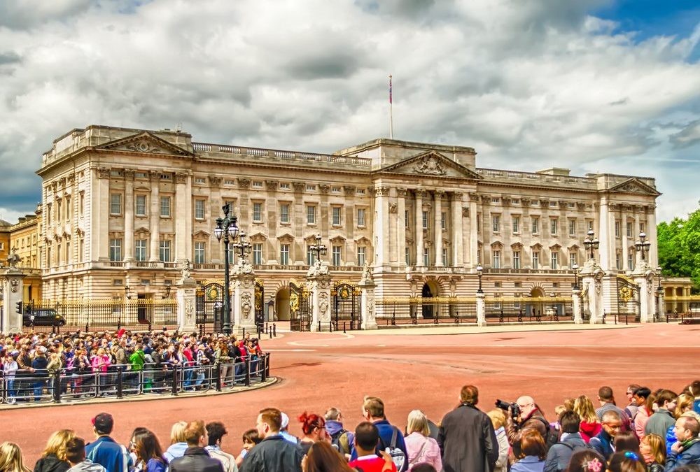 Buckingham-Palast: Hausmädchen nach Weihnachtsfeier festgenommen
