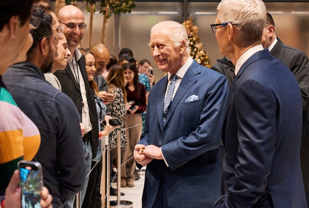 König Charles III. besucht Apple-Hauptquartier in London