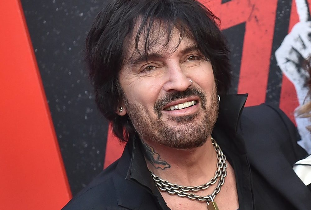 Tommy Lee: Platten-Promo während Feuer-Drama „interessiert keinen“