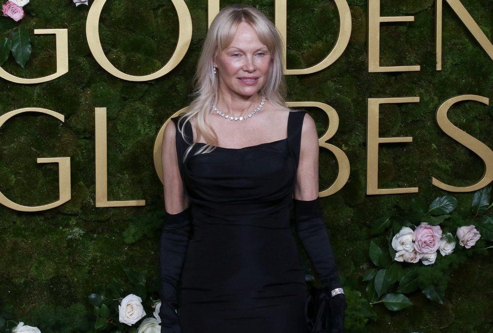 Pamela Anderson wurde „im Flugzeug beinahe ermordet“