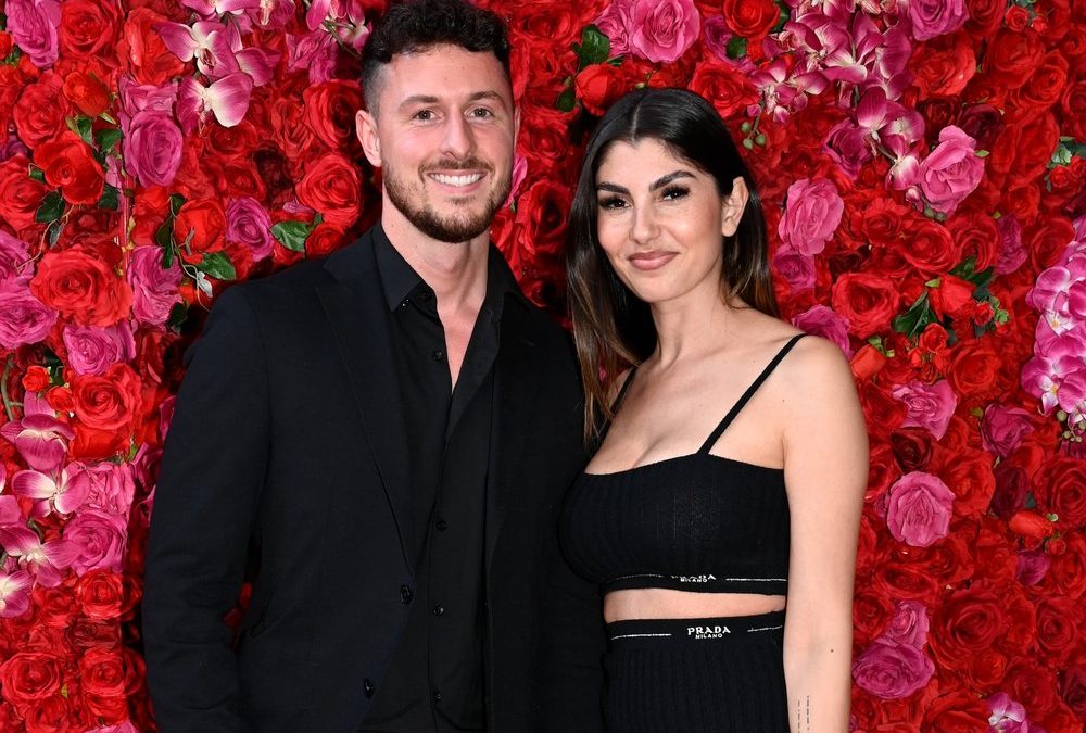 Yeliz Koc und Jannik Kontalis sind wieder ein Paar