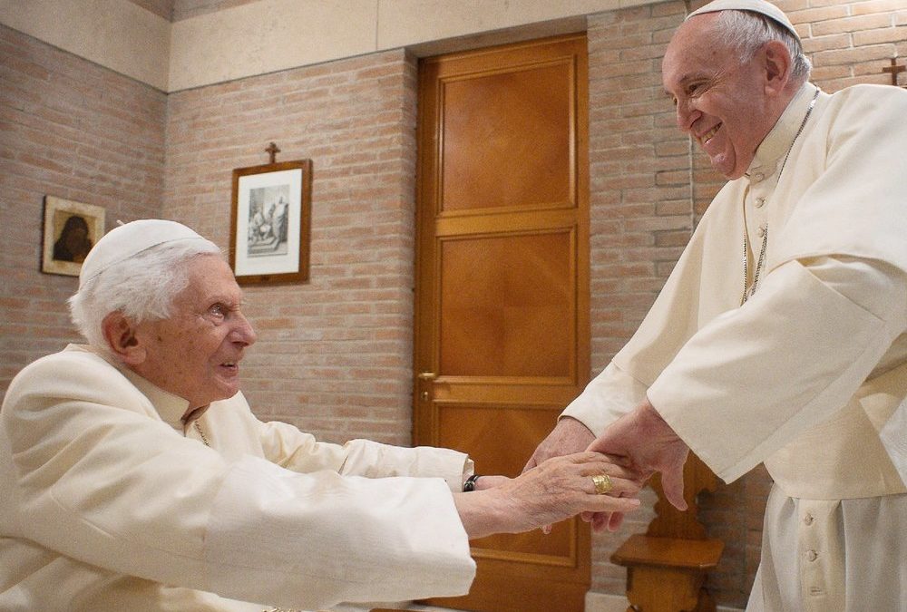 Papst Franziskus über Benedikt: Das hat er „nicht verdient“