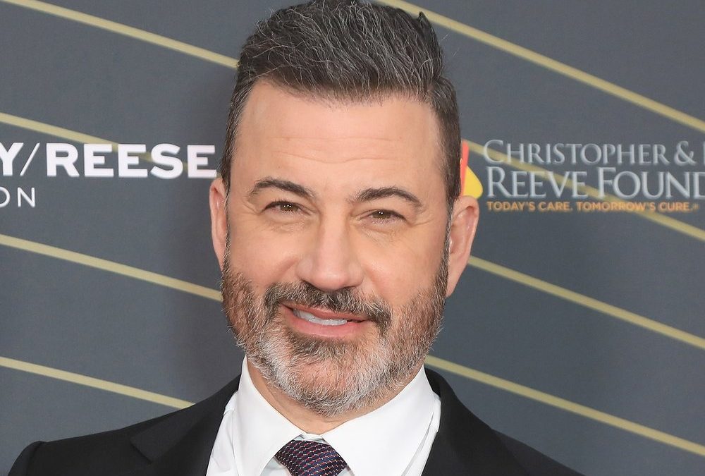 Brände in Los Angeles: Jimmy Kimmel eröffnet Spendenzentrum
