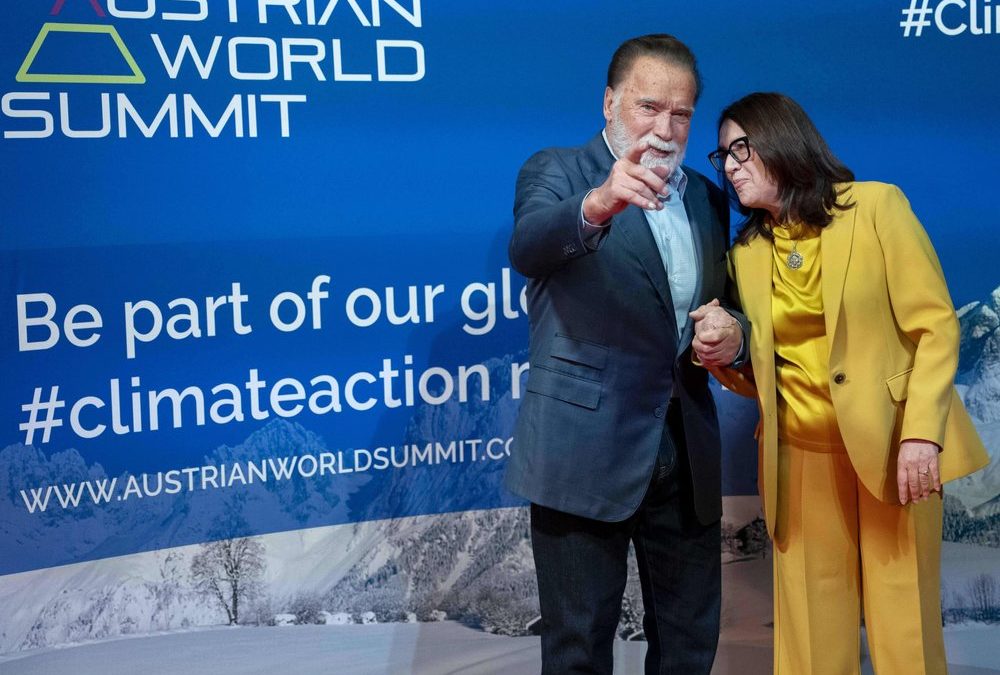 Promiauflauf in Kitzbühel: Arnold Schwarzenegger sammelt Rekordspende