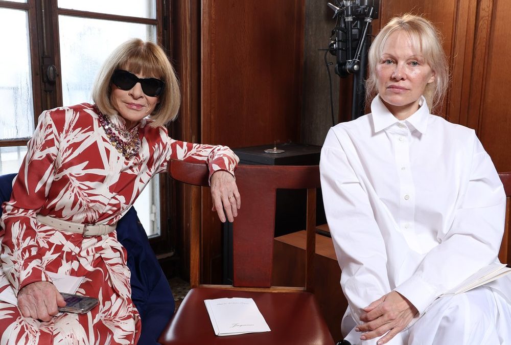 Pamela Anderson ergattert Front-Row-Platz neben Anna Wintour