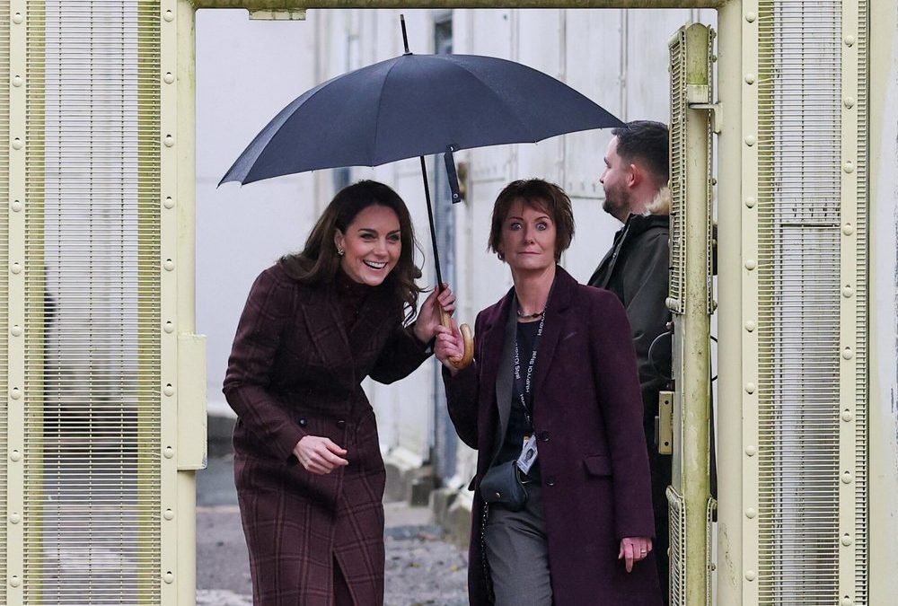 Besuch im Gefängnis: Prinzessin Kate trifft Mütter und ihre Babys