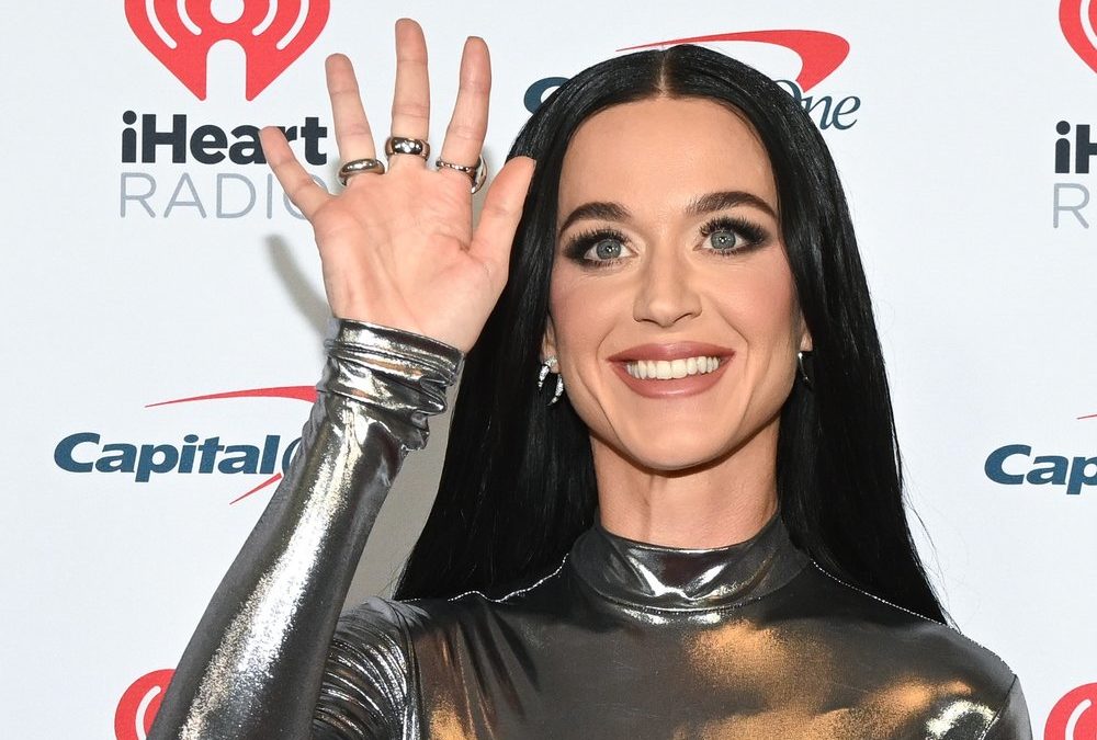 Katy Perry fliegt mit Jeff Bezos‘ Verlobter ins All