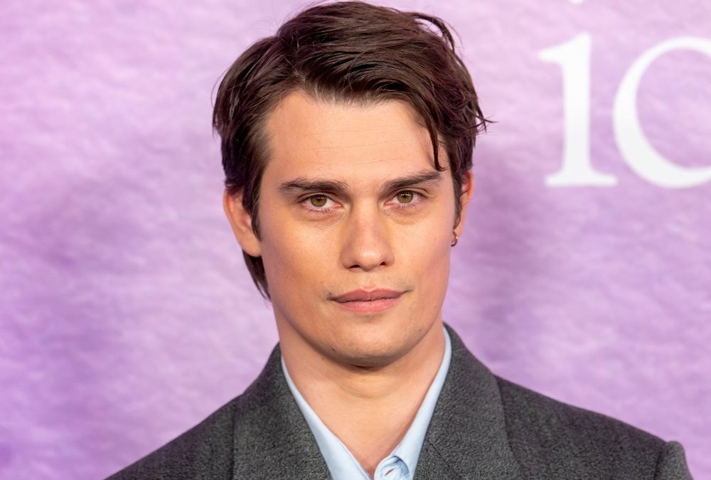 Erstes offizielles Bild ist da: Nicholas Galitzine wird zu He-Man