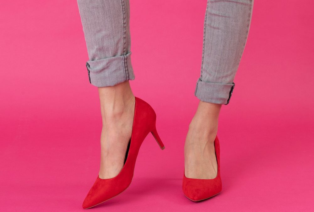 Cuffed Jeans: Die perfekte Hose für jeden Style
