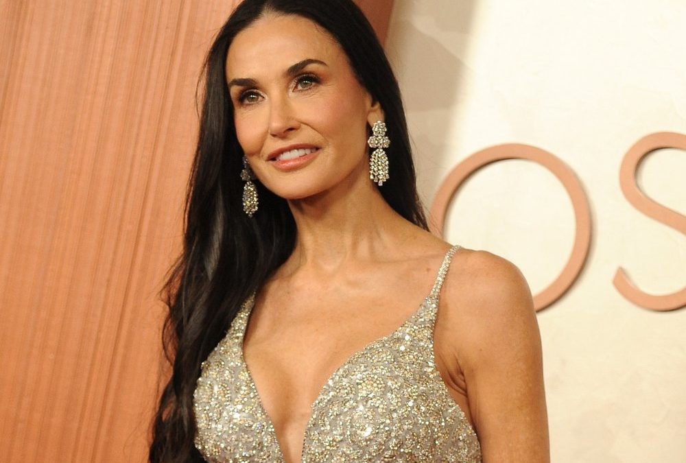 Demi Moore feiert trotz Oscar-Niederlage mit ihren Töchtern