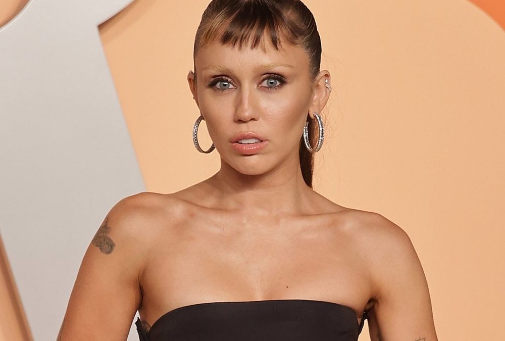 Miley Cyrus: Albumcover und Starttermin veröffentlicht