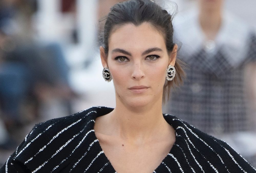 Vittoria Ceretti gibt seltene Kommentare über ihre Beziehung