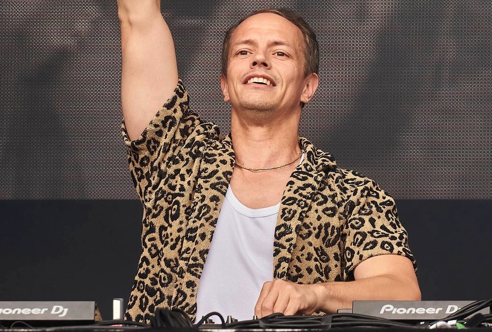 Alle Farben: „Ist das erste Mal, dass ich seit dem Unfall Musik mache“