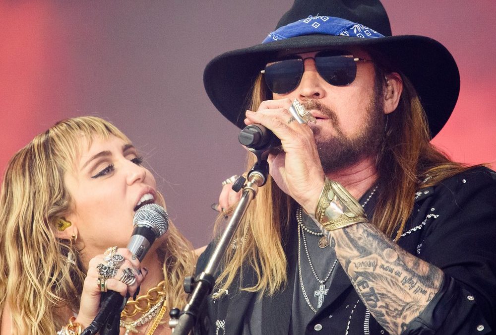 Nach Gerüchten über Streit: Billy Ray Cyrus feiert mit Tochter Miley
