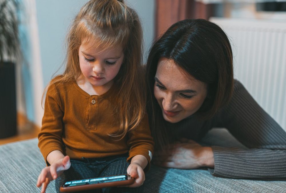 Ab diesem Alter sind Kinder bereit für ein Smartphone