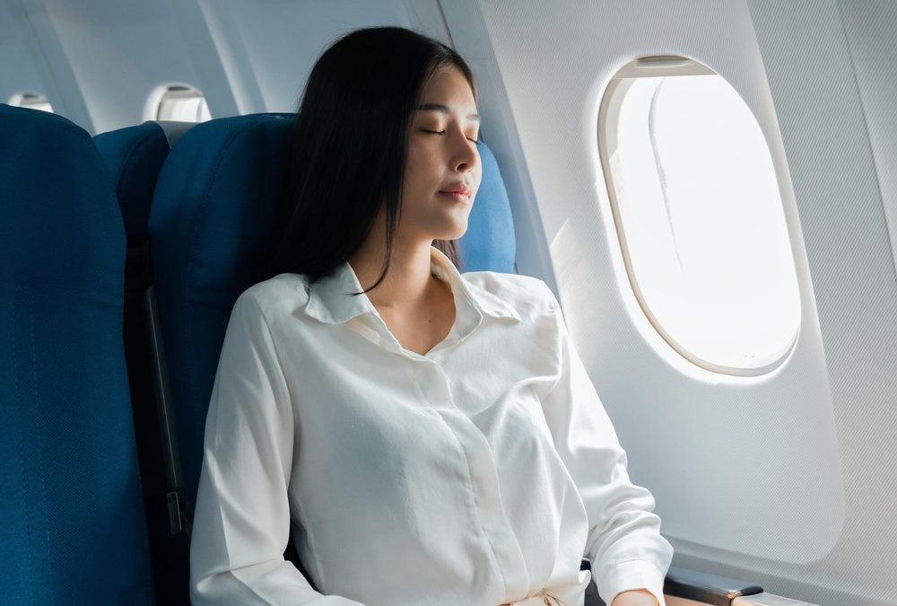 „Plane Face“ ade: So bleibt das Gesicht beim Fliegen frisch