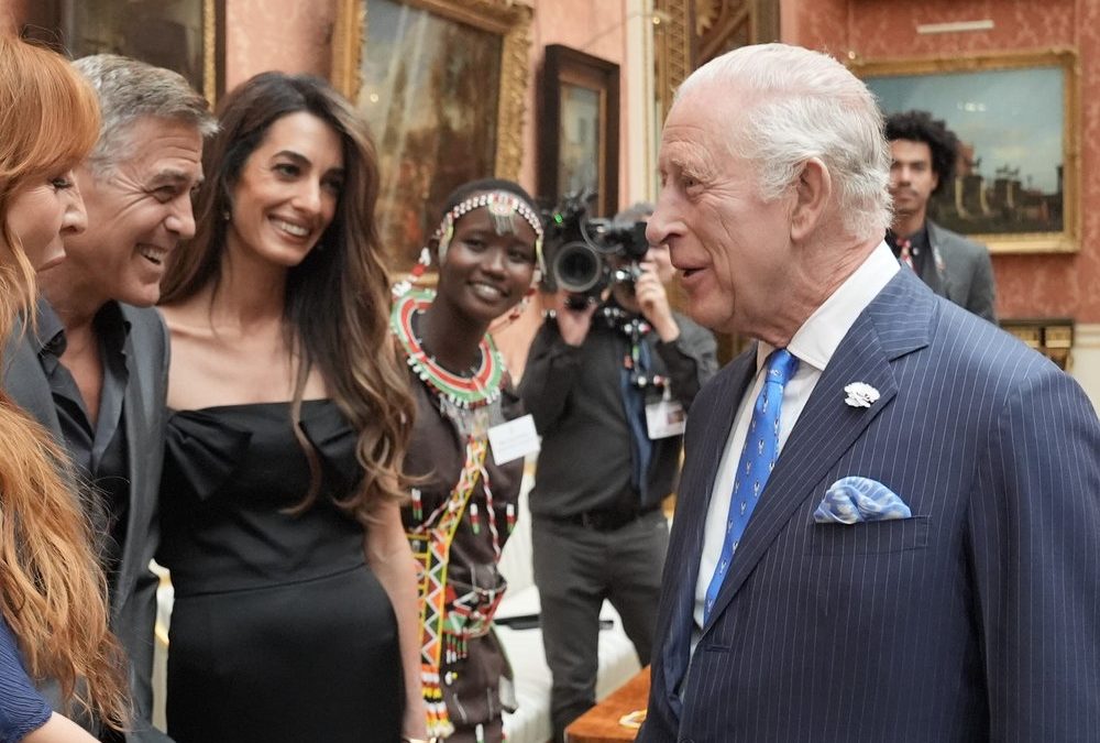 George und Amal Clooney: Herzliches Wiedersehen mit König Charles