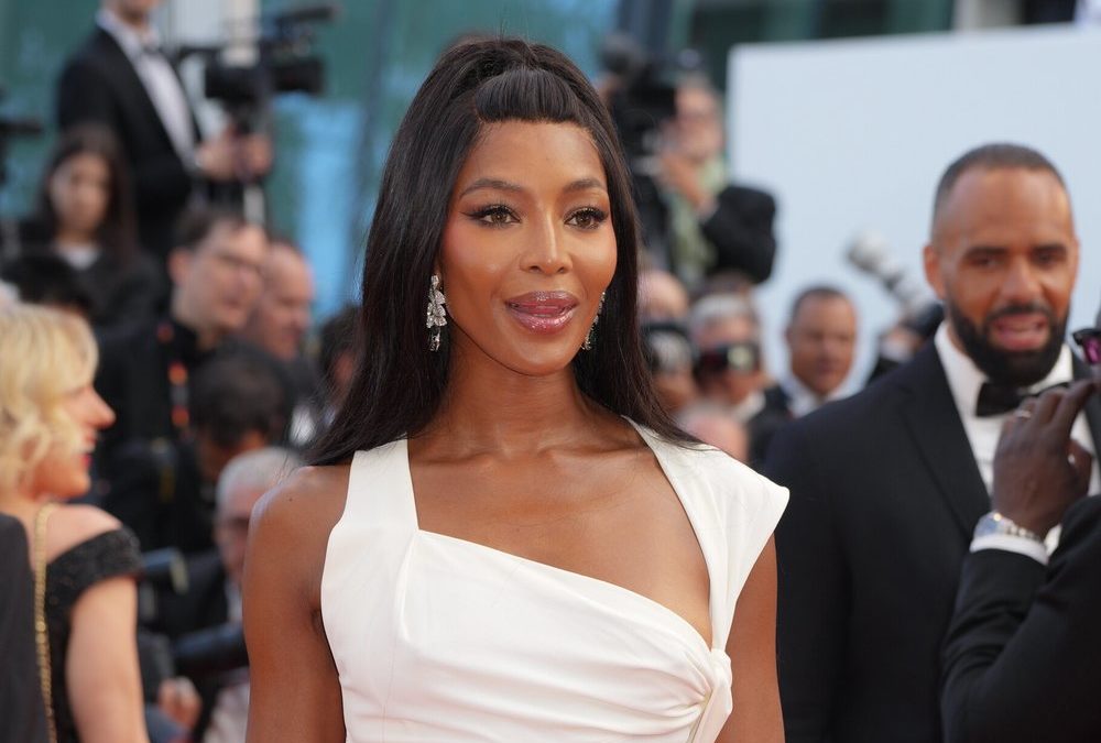 Private Familienfotos: Naomi Campbell zeigt sich mit ihren Kindern