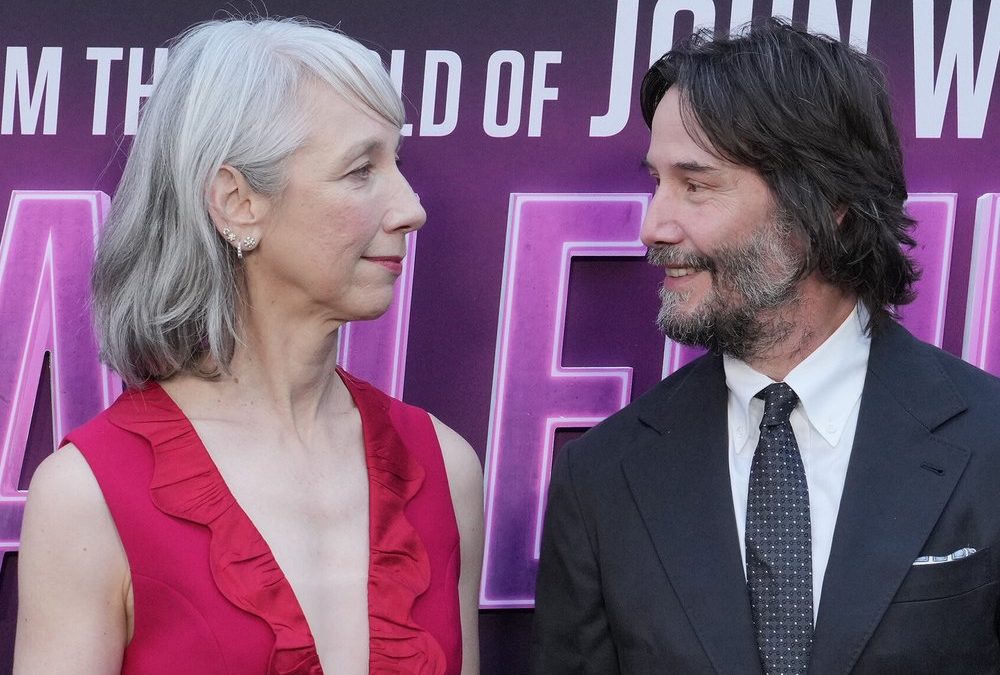 Keanu Reeves und Alexandra Grant begeistern mit Red-Carpet-Auftritt