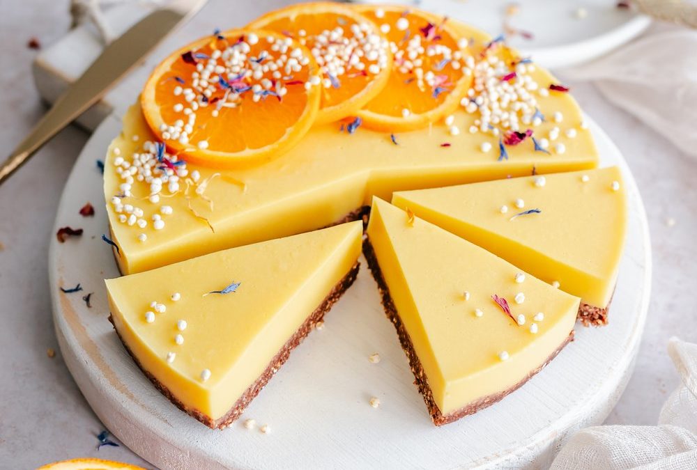 Kein Backen nötig: Sommerliche Frischkäse-Orangentarte