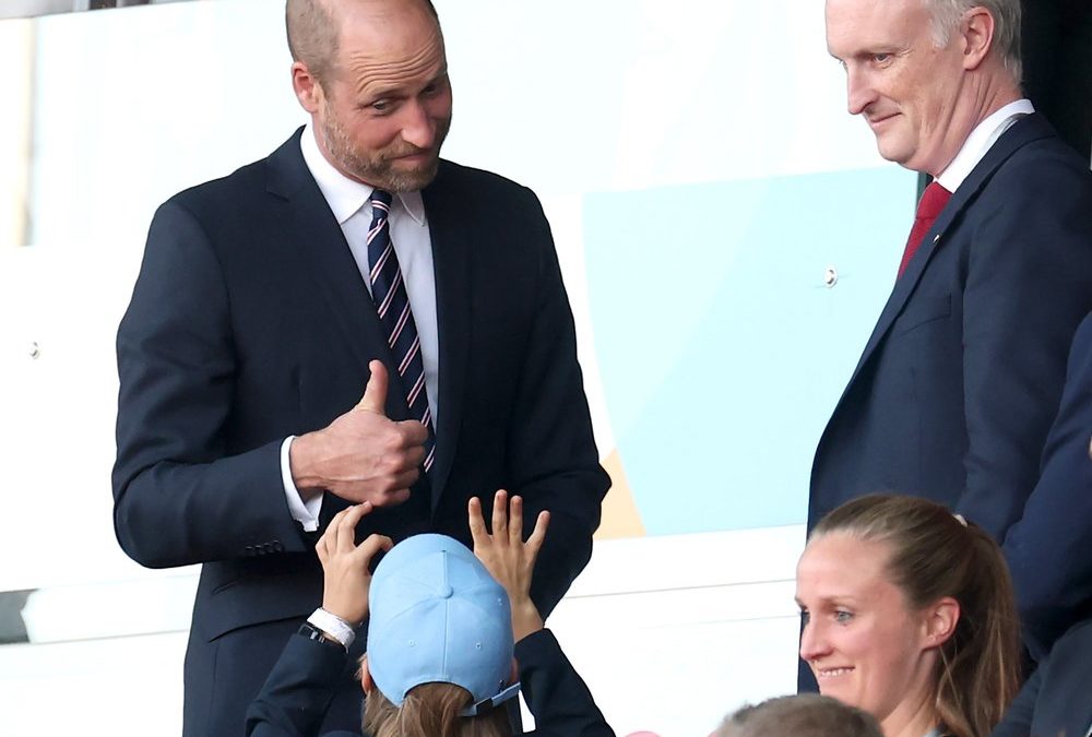 Prinz William erlebt Schützenfest der englischen Fußballerinnen