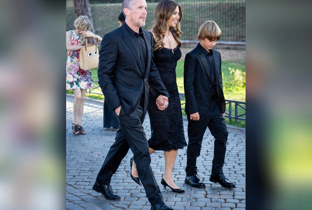 Christian Bale: Seltener Auftritt mit Frau und Sohn