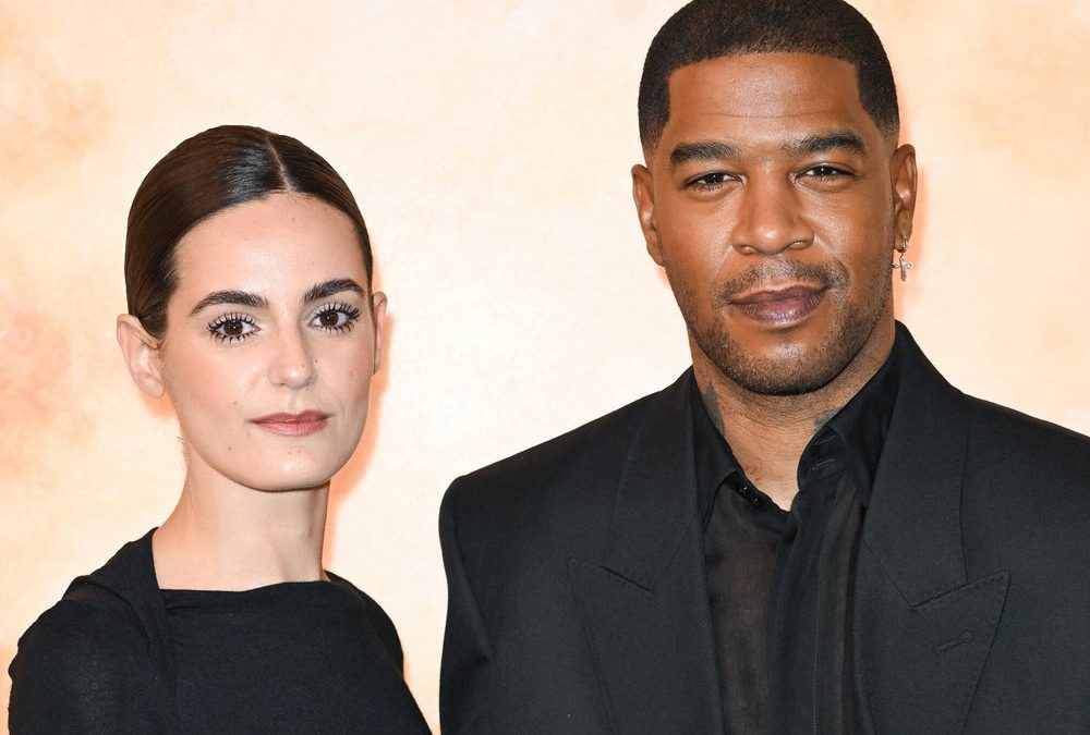 Rapper Kid Cudi hat seiner Partnerin das Jawort gegeben