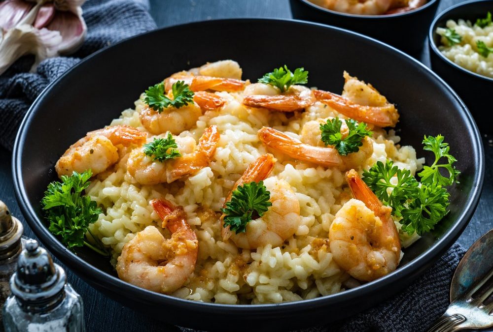 Cremiges Spinat-Risotto mit Garnelen