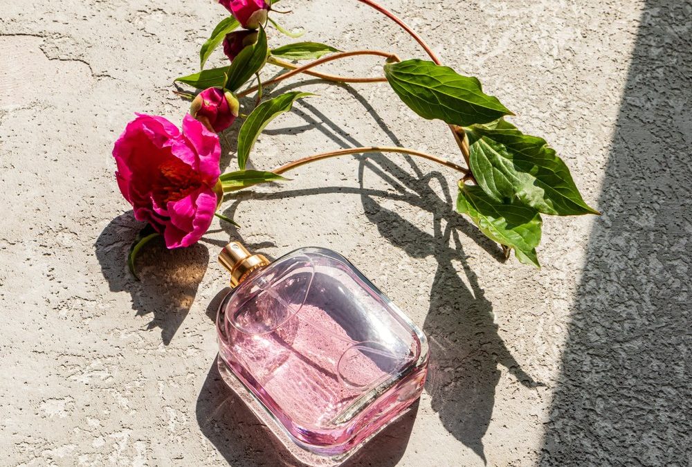 Parfüm und Kosmetik im Sommer richtig aufbewahren