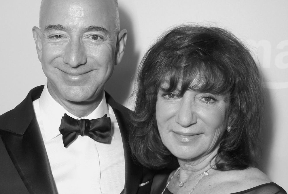 Jeff Bezos‘ Mutter Jackie Bezos ist im Alter von 78 Jahren gestorben