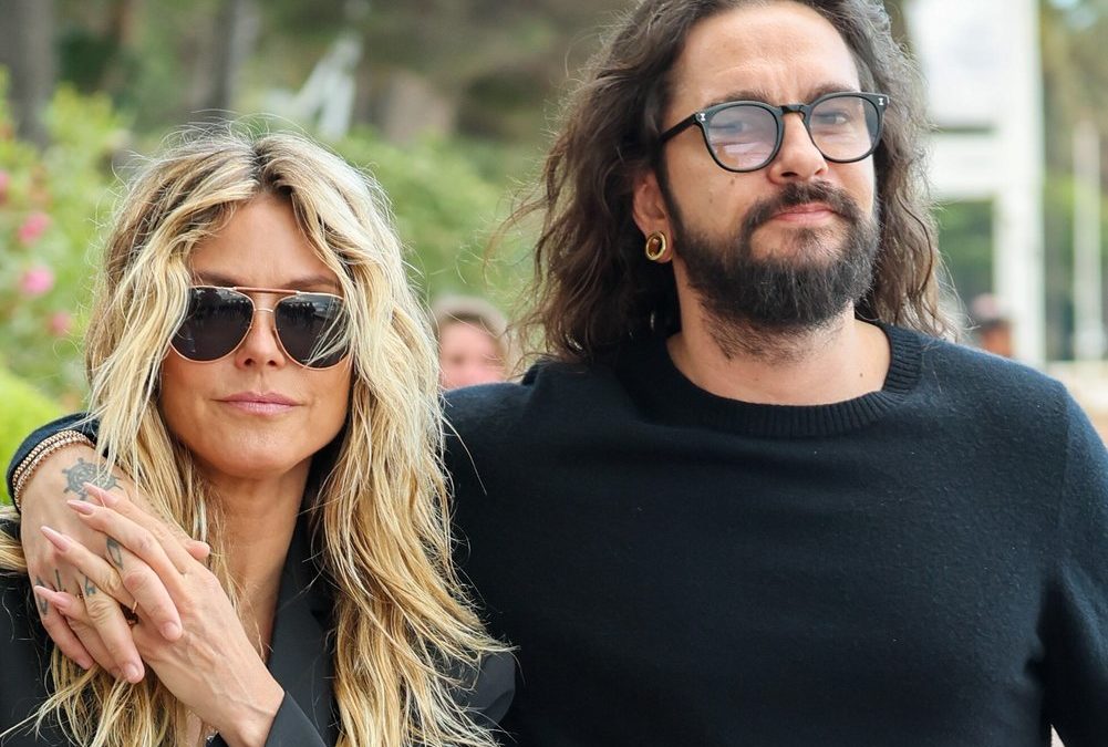 Tom Kaulitz ist genervt von „Toyboy“-Schlagzeilen