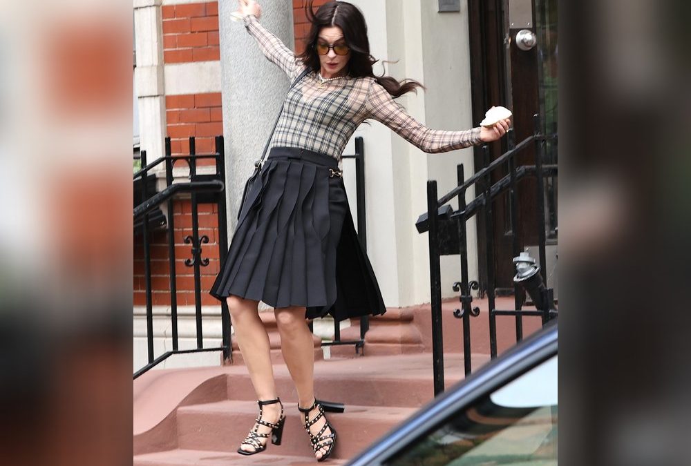 „Der Teufel trägt Prada 2“-Dreh: Anne Hathaway fällt die Treppe runter