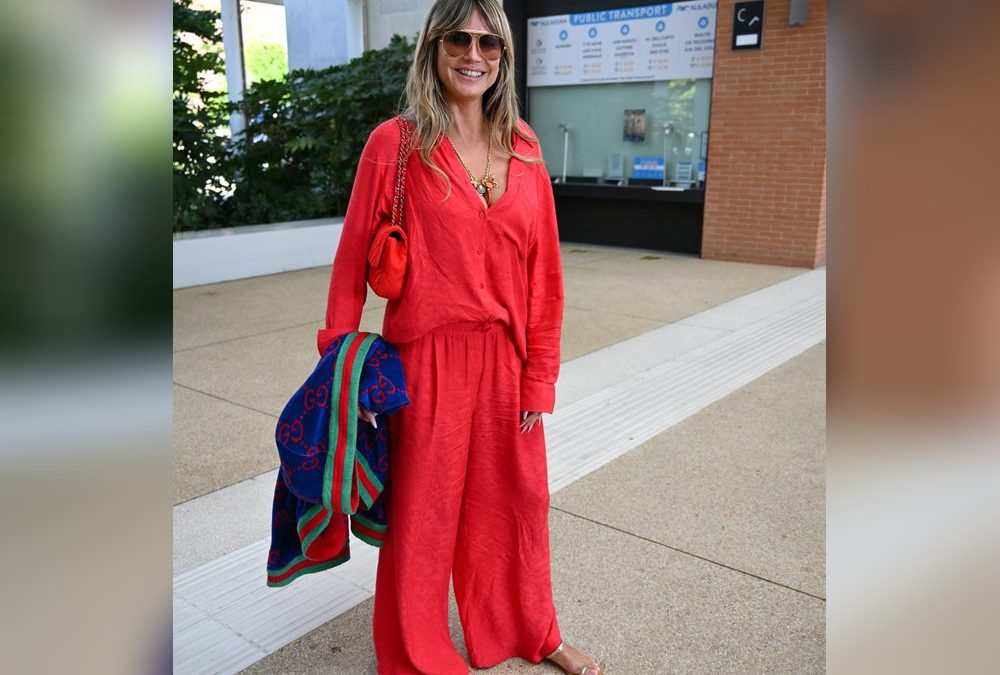 Heidi Klum begeistert im roten Komplett-Look in Venedig