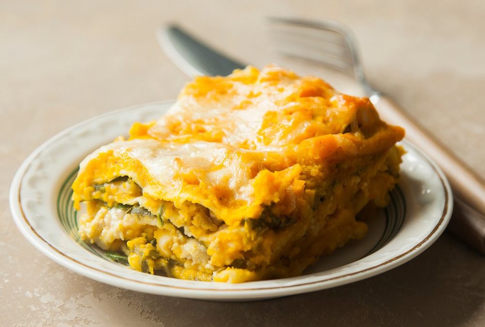 Kürbis-Spinat-Lasagne mit cremigem Feta