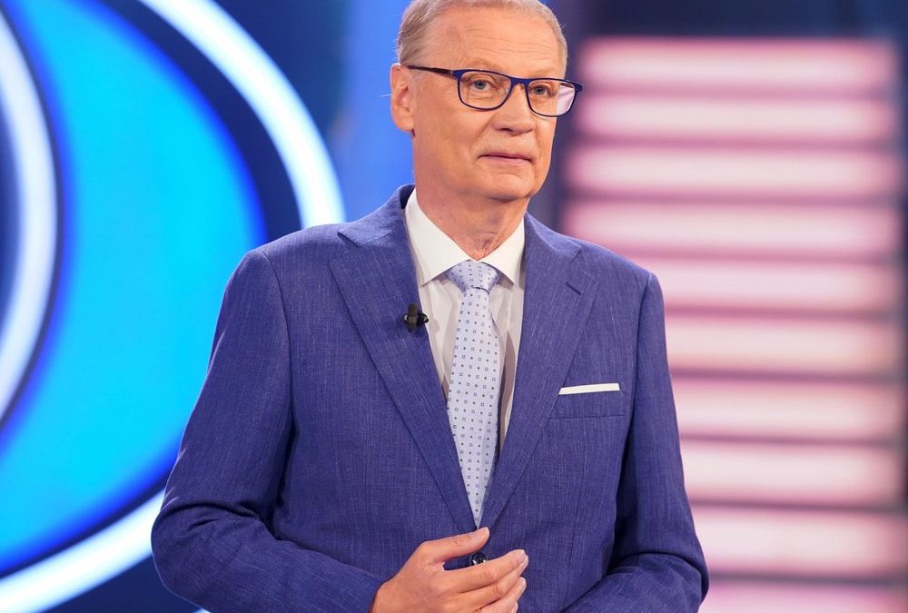Günther Jauch humpelt zu „Wer wird Millionär?“