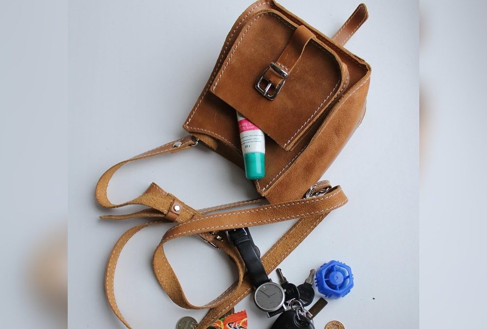 Unverzichtbar auf der Wiesn: Das gehört in jede Handtasche