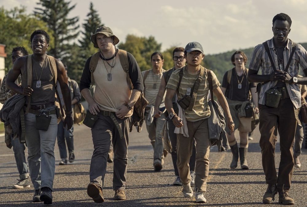 „The Long Walk“: Stephen Kings düstere Zukunftsvision kommt ins Kino